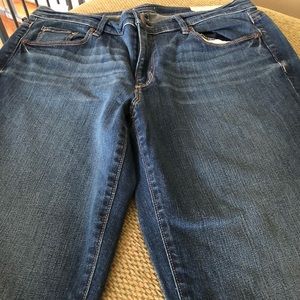 NWT cuffed cropped jeans